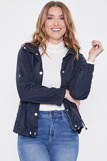 royalty for me wholesale